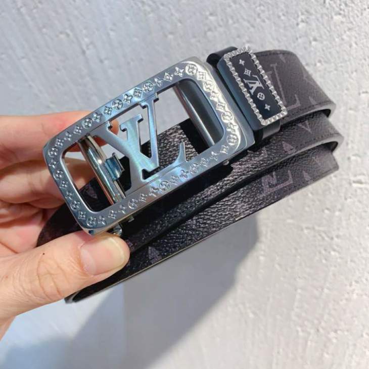 Picture of Louis Vuitton Belts _SKUfw215337525fw